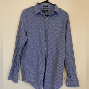 Banana Republic men’s dress shirt. Size L.